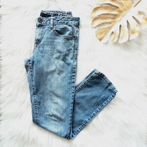 Calvin Klein jeans boyfriend light wash denim skinny jeans size 28